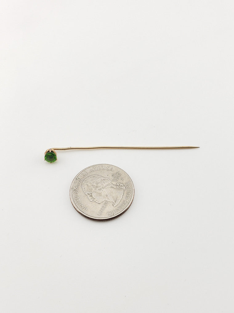 12K Peridot Stickpin