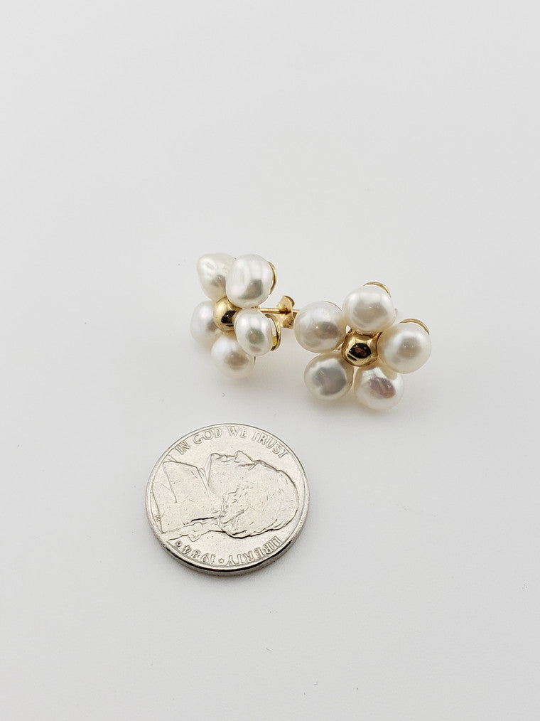 5 Petal Pearl Flower Studs