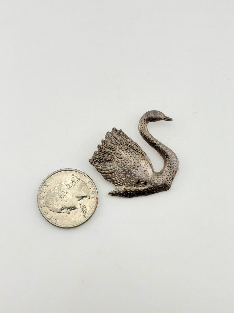 Silver Swan Pin