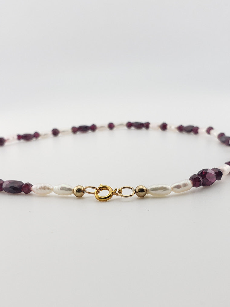 Faceted Garnet & Pearl Strand 16"