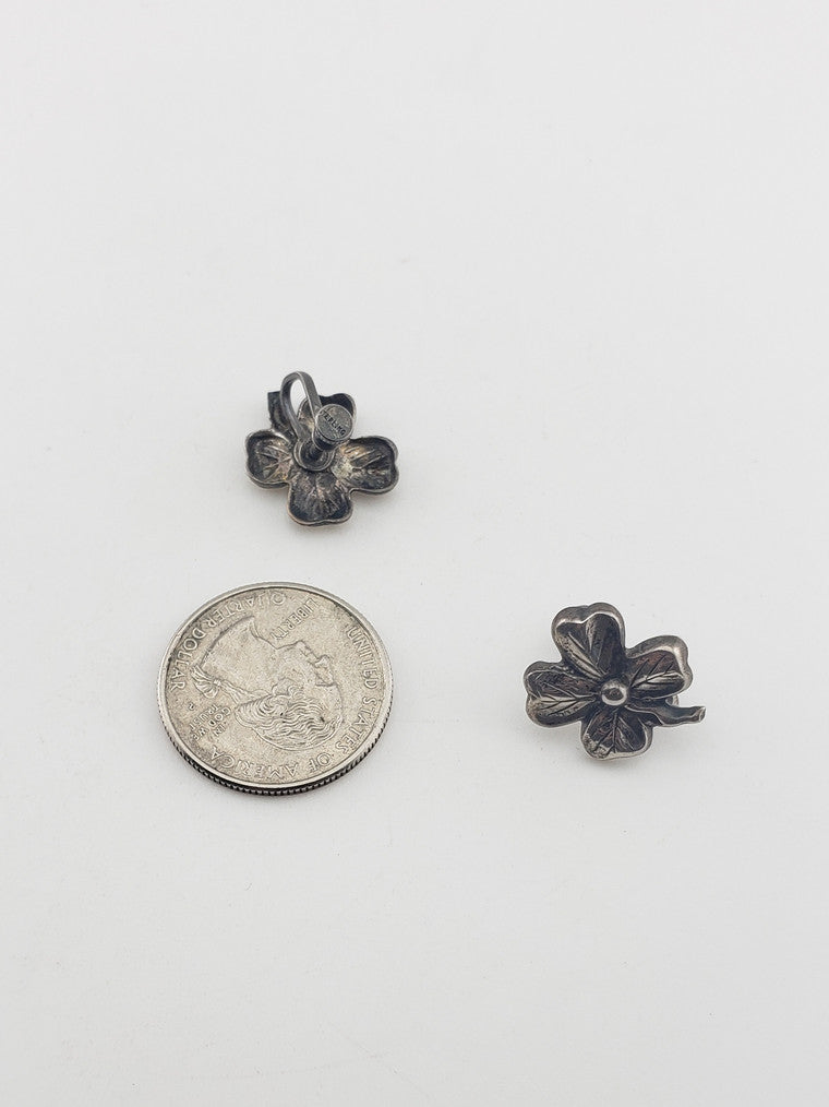 SS Clover Leaf Screwback Earrings