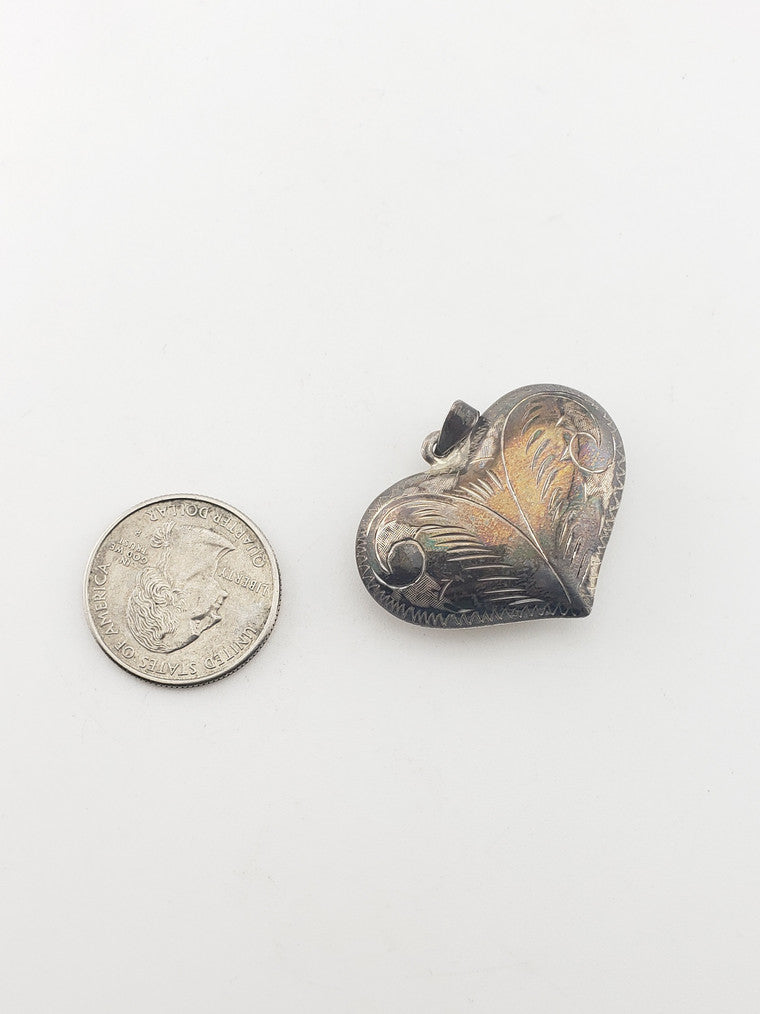 SS Vintage Puffy Etched Heart Pendant