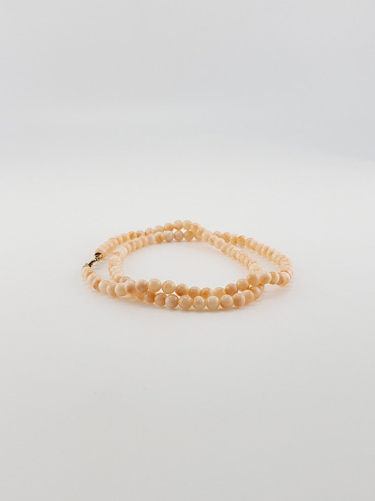 Peach Coral Strand 16"