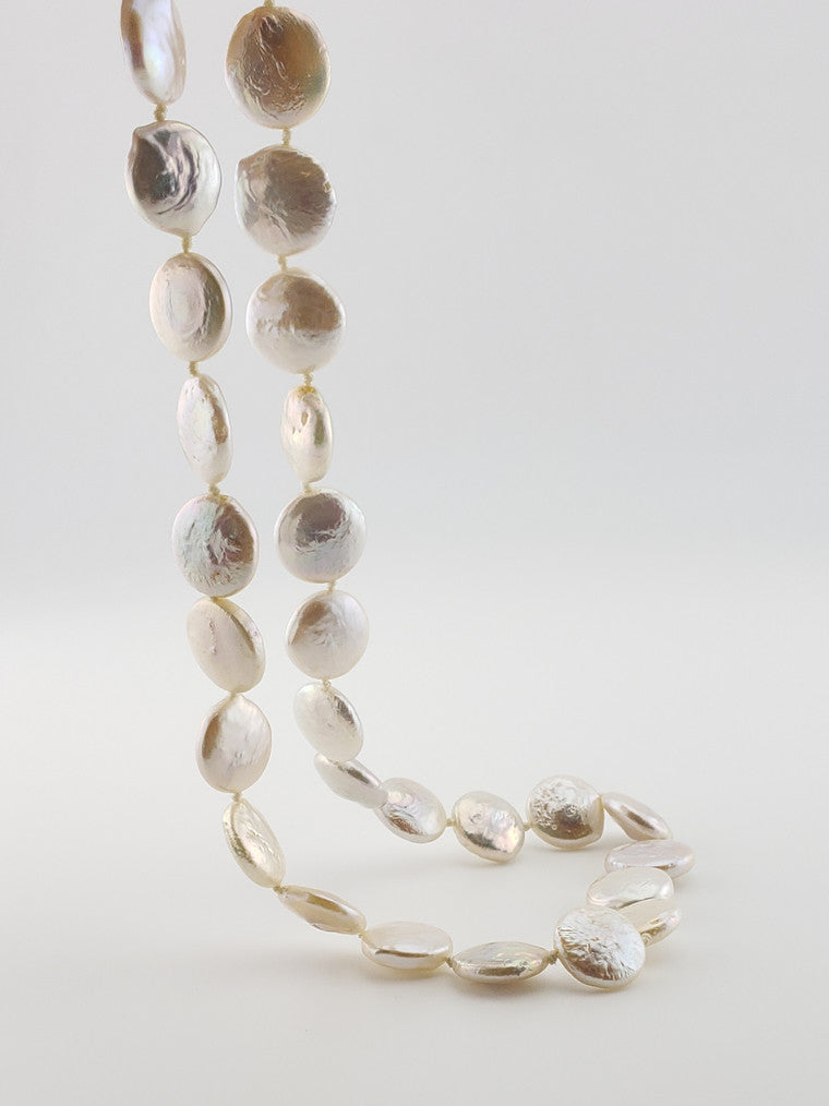 Pearl Strand #60 White Coin