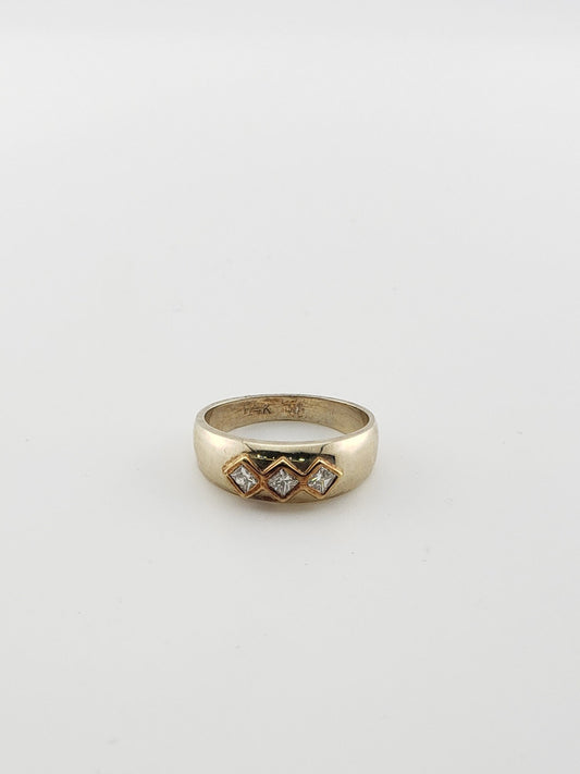 Three Diamond Ring