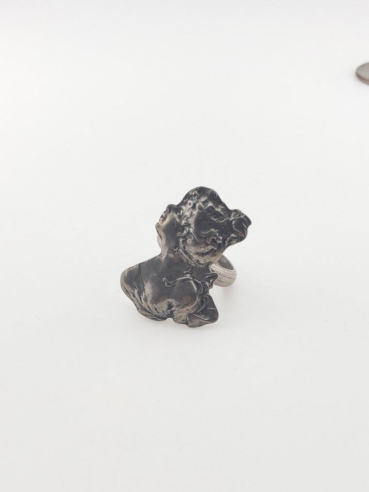 Sterling Silver Art Nouveau Bun-Up Ring