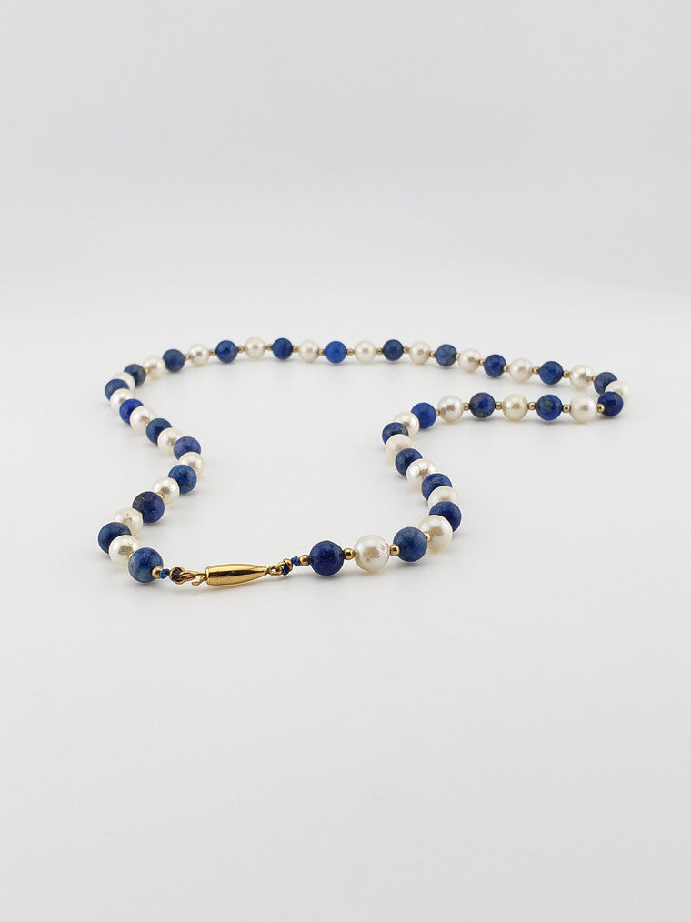 Round Pearls and Lapis Strand