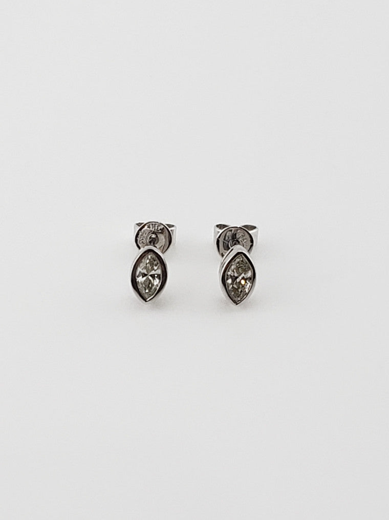 18k Marquise Studs