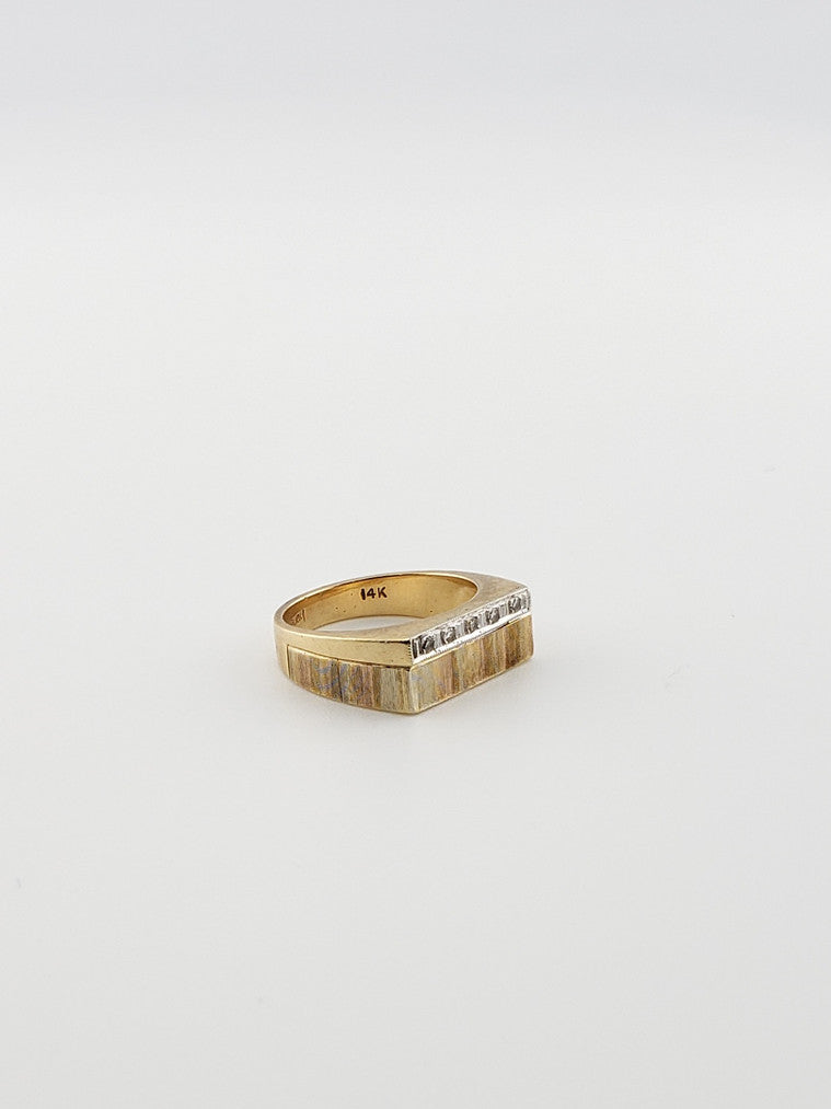 Diamond Bar Signet