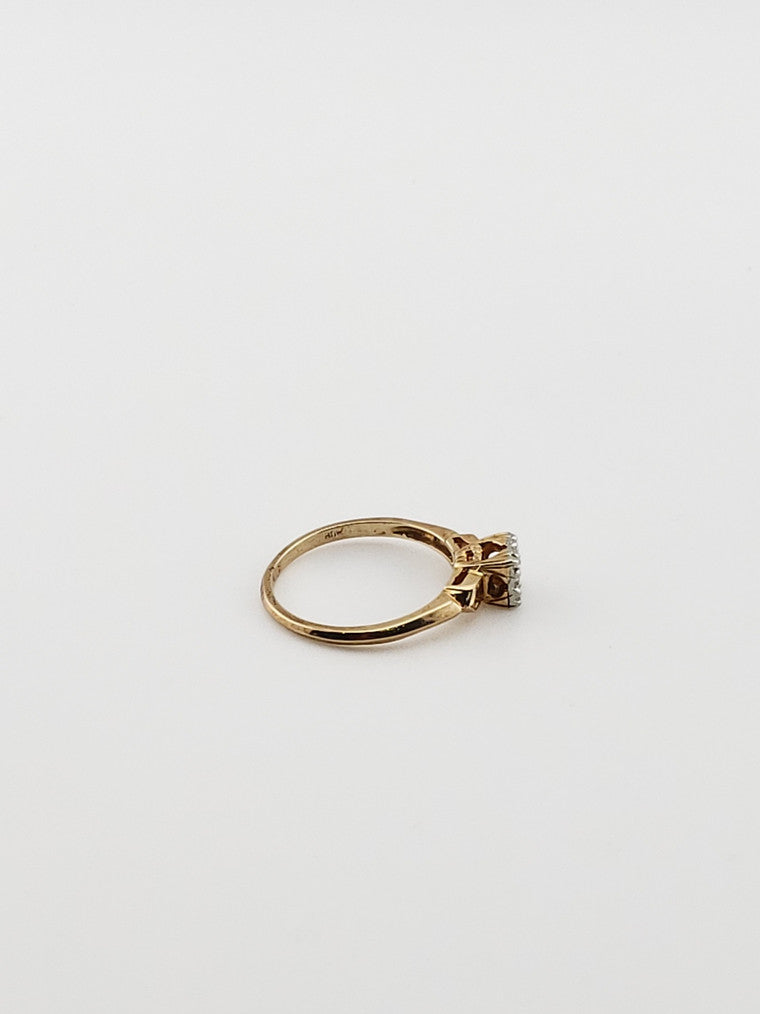 Vintage Solitaire Engagement Ring