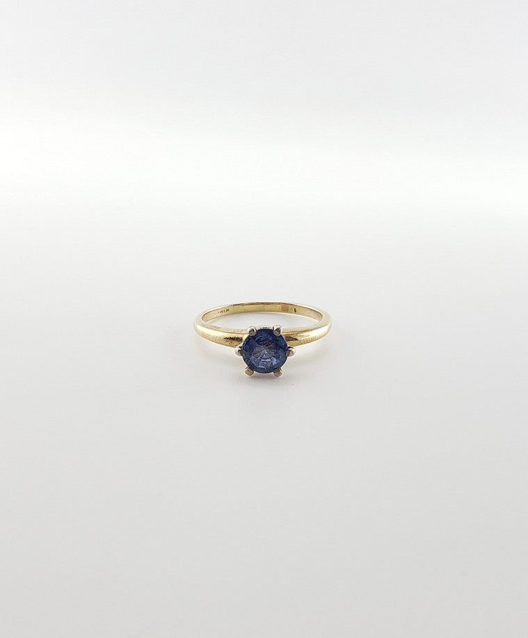 Cornflower Blue Sapphire Solitaire Ring