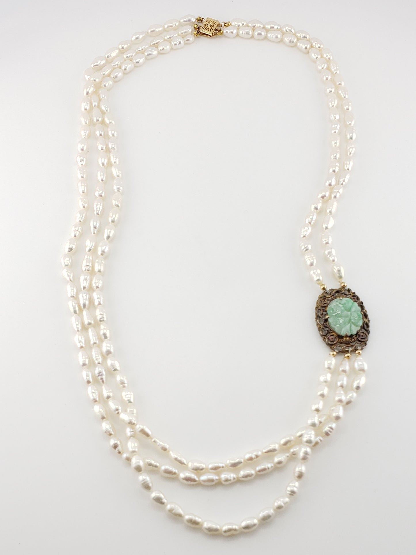 Triple Pearl Strand #52- w/ Jade