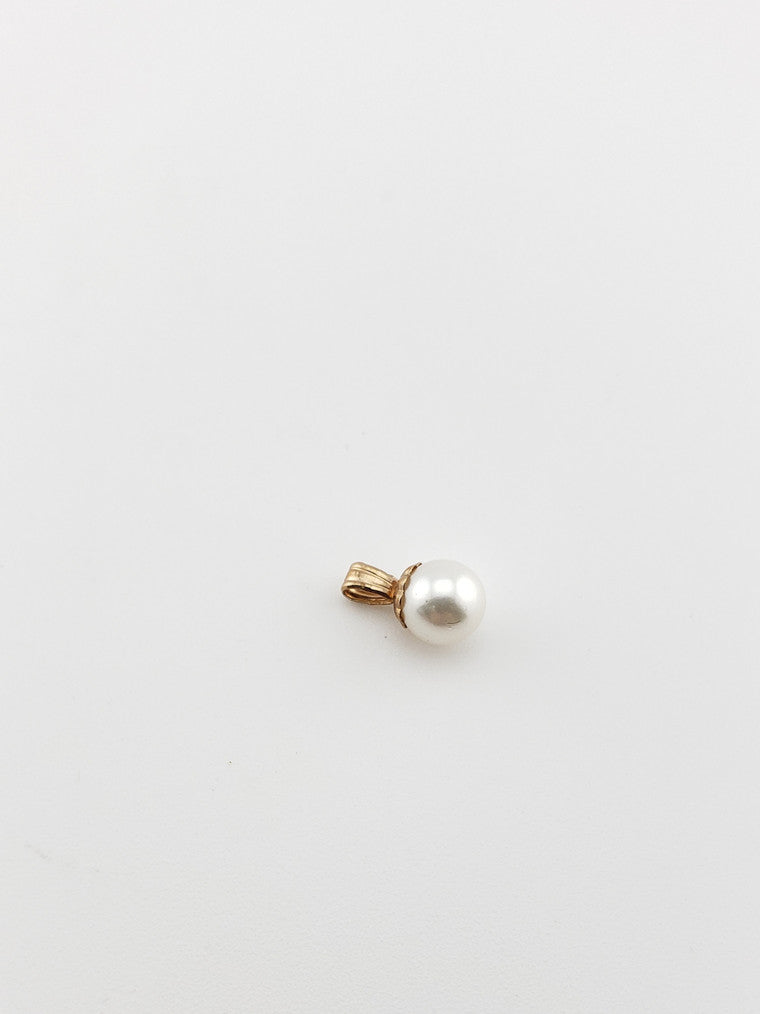 14K Pearl Charm