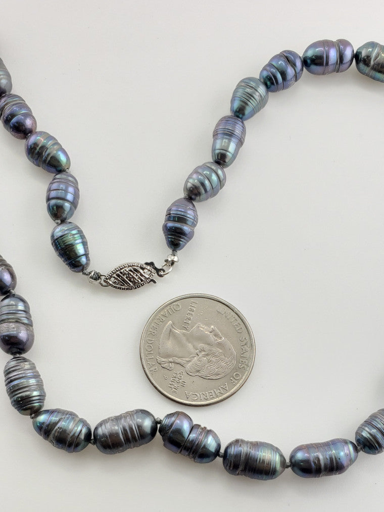 Pearl Strand #20 - Freshwater Grey