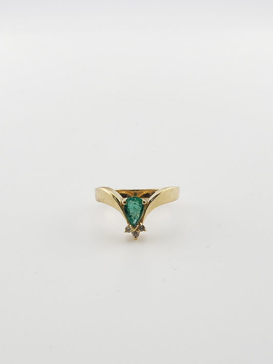 Pear Emerald Tiara Ring