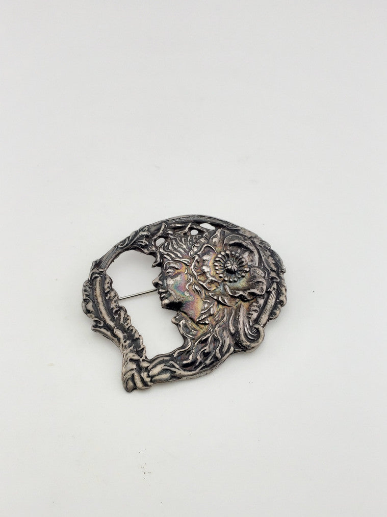 SS Victorian Girl Art Nouveau Pin
