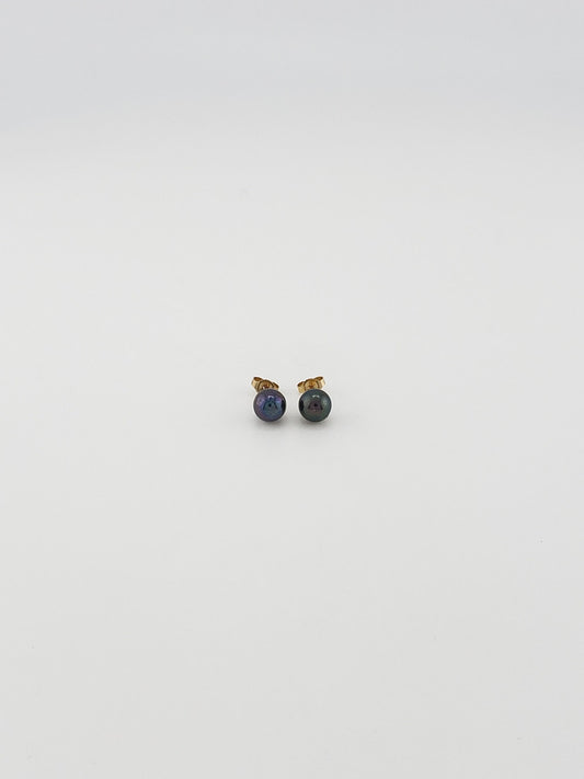 Pearl Studs- Black #8