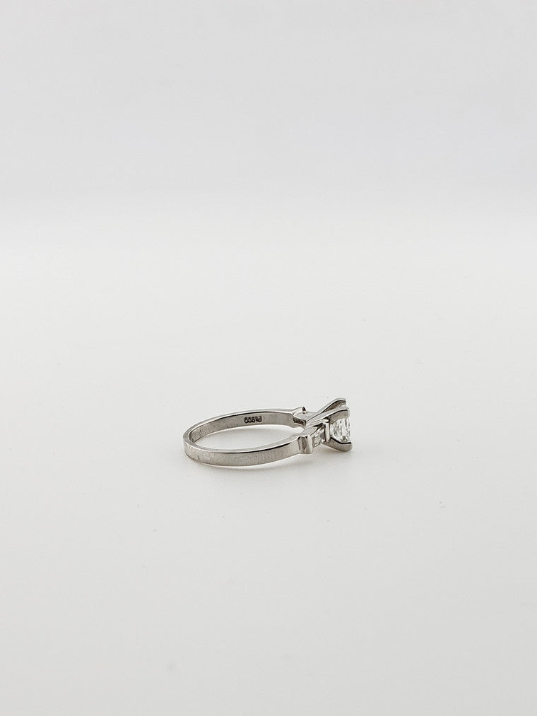 Princess Cut Diamond Engagement Ring