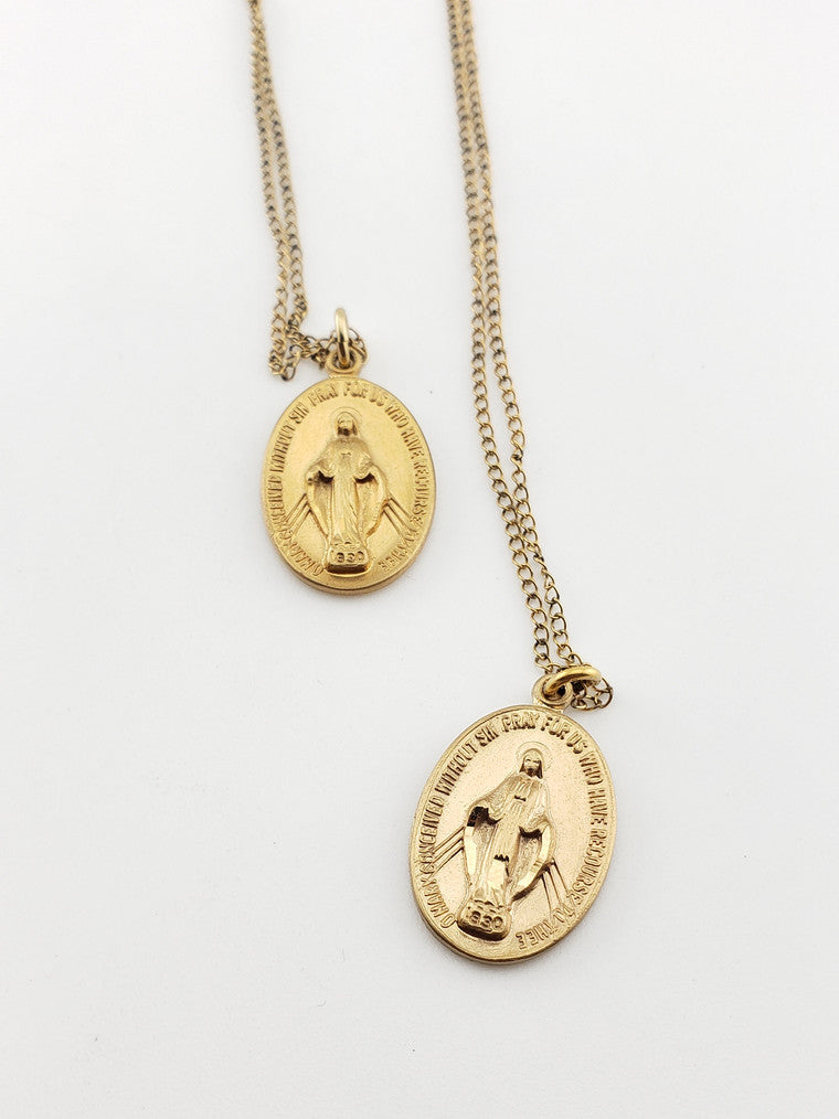 Gf Mary Prayer Charm Necklace