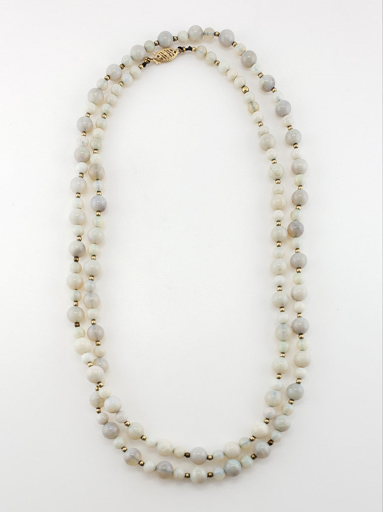 Opal Alternating Strand 35"