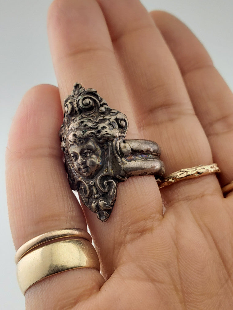 Vintage Art Nouveau Woman Ring
