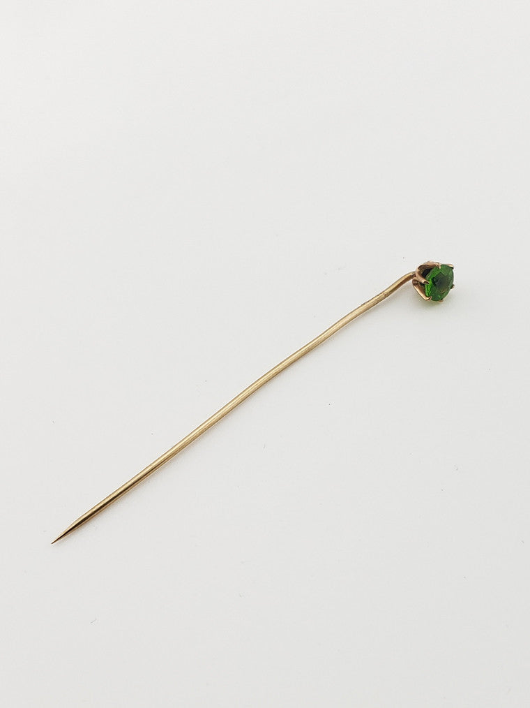 12K Peridot Stickpin