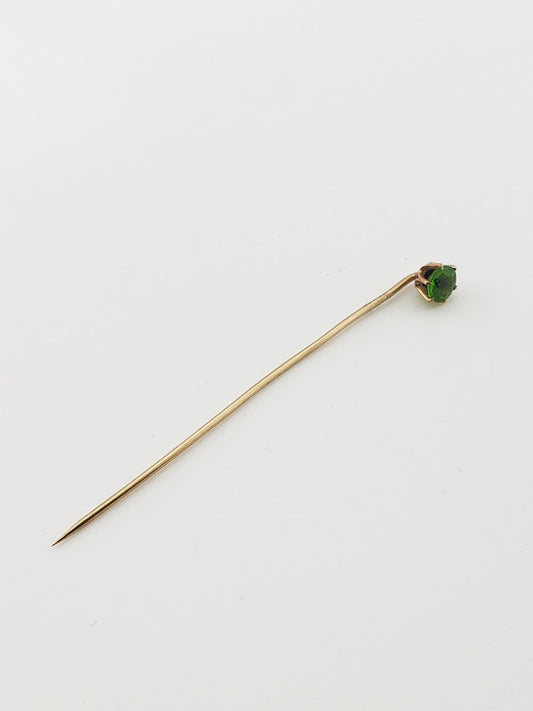 12K Peridot Stickpin
