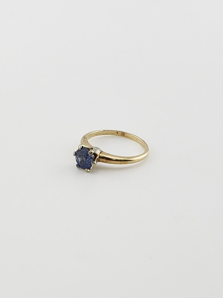 Cornflower Blue Sapphire Solitaire Ring