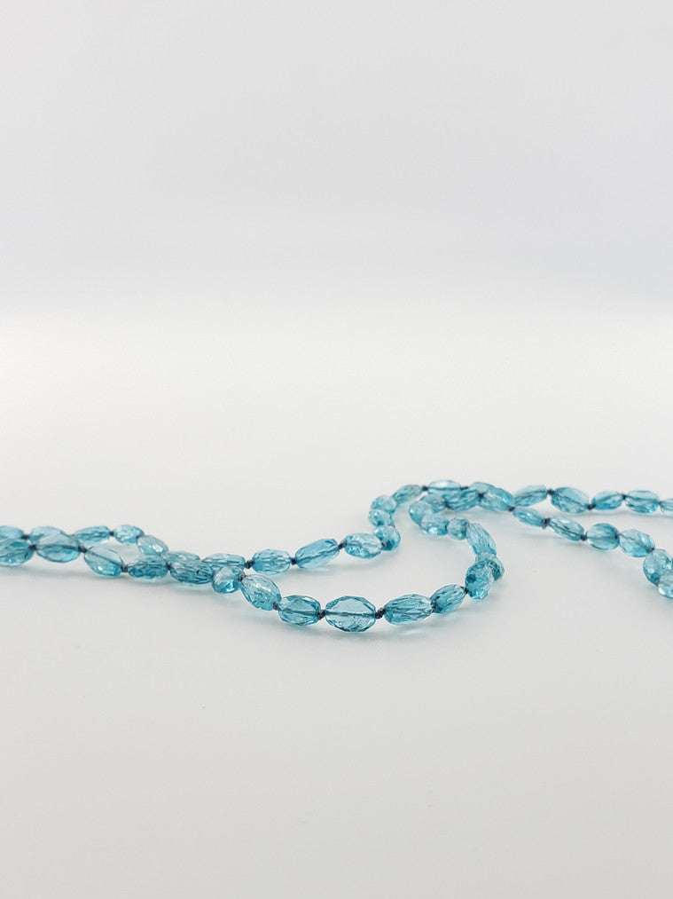 Apatite Strand
