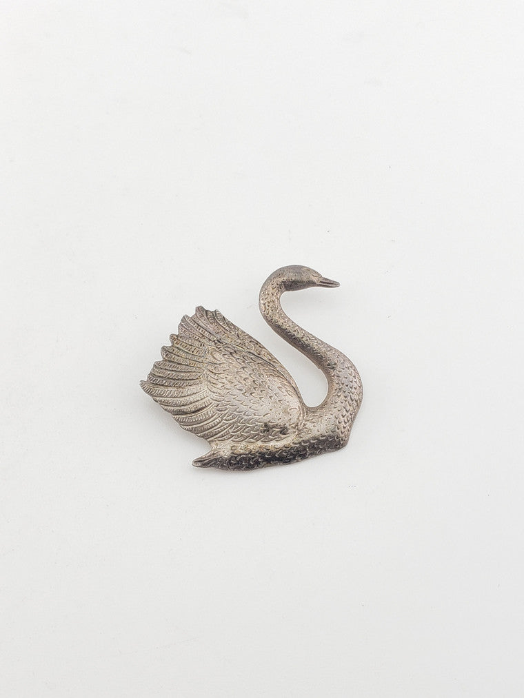 Silver Swan Pin