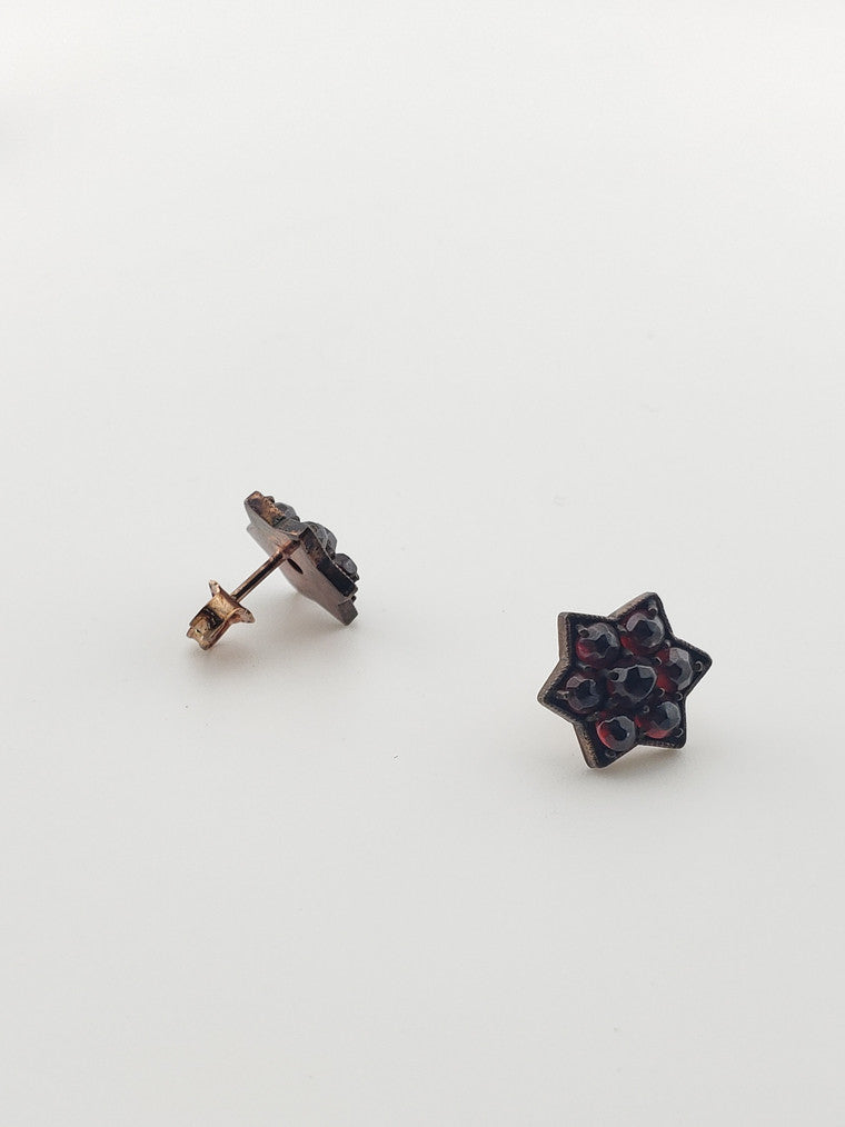 Antique Garnet Star Earrings