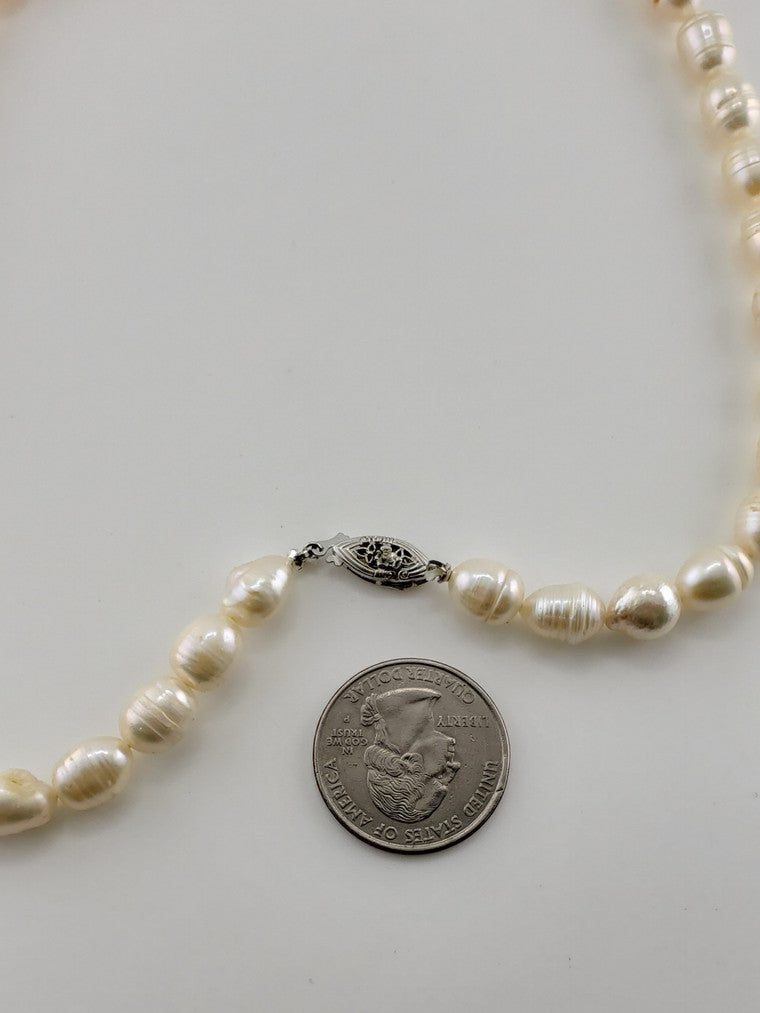 Pearl Strand #7 -Baroque