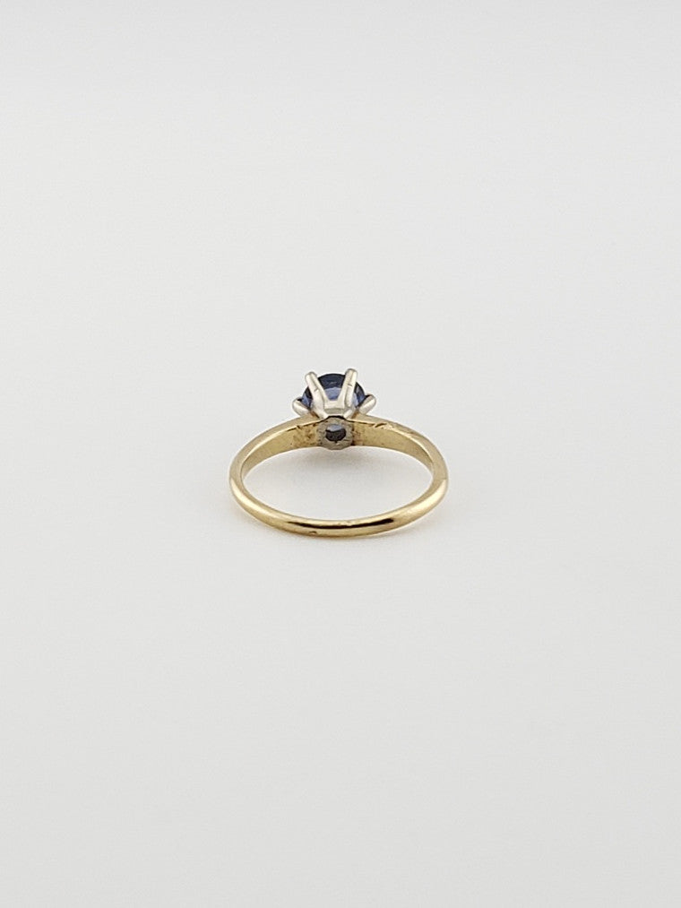 Cornflower Blue Sapphire Solitaire Ring