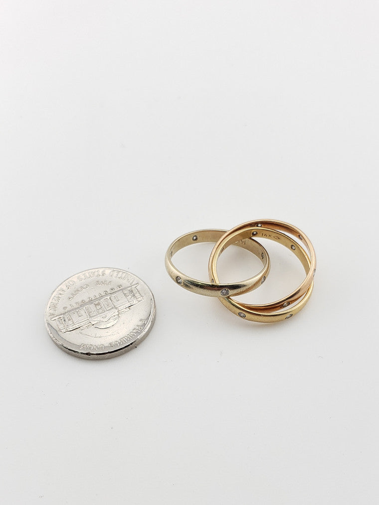 Linked Trinity Ring