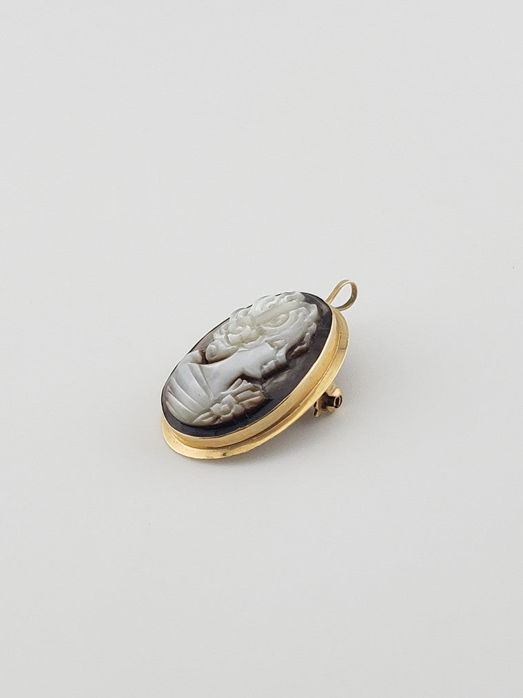 Mother of Pearl Cameo Pin/Pendant