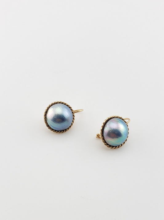 Grey Mobe Pearl Wire Earrings