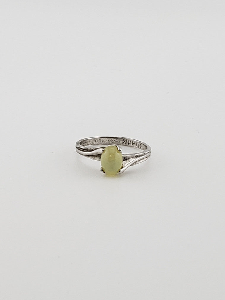 Yellow Star Sapphire Ring