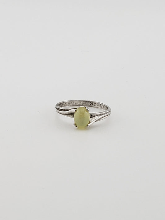 Yellow Star Sapphire Ring