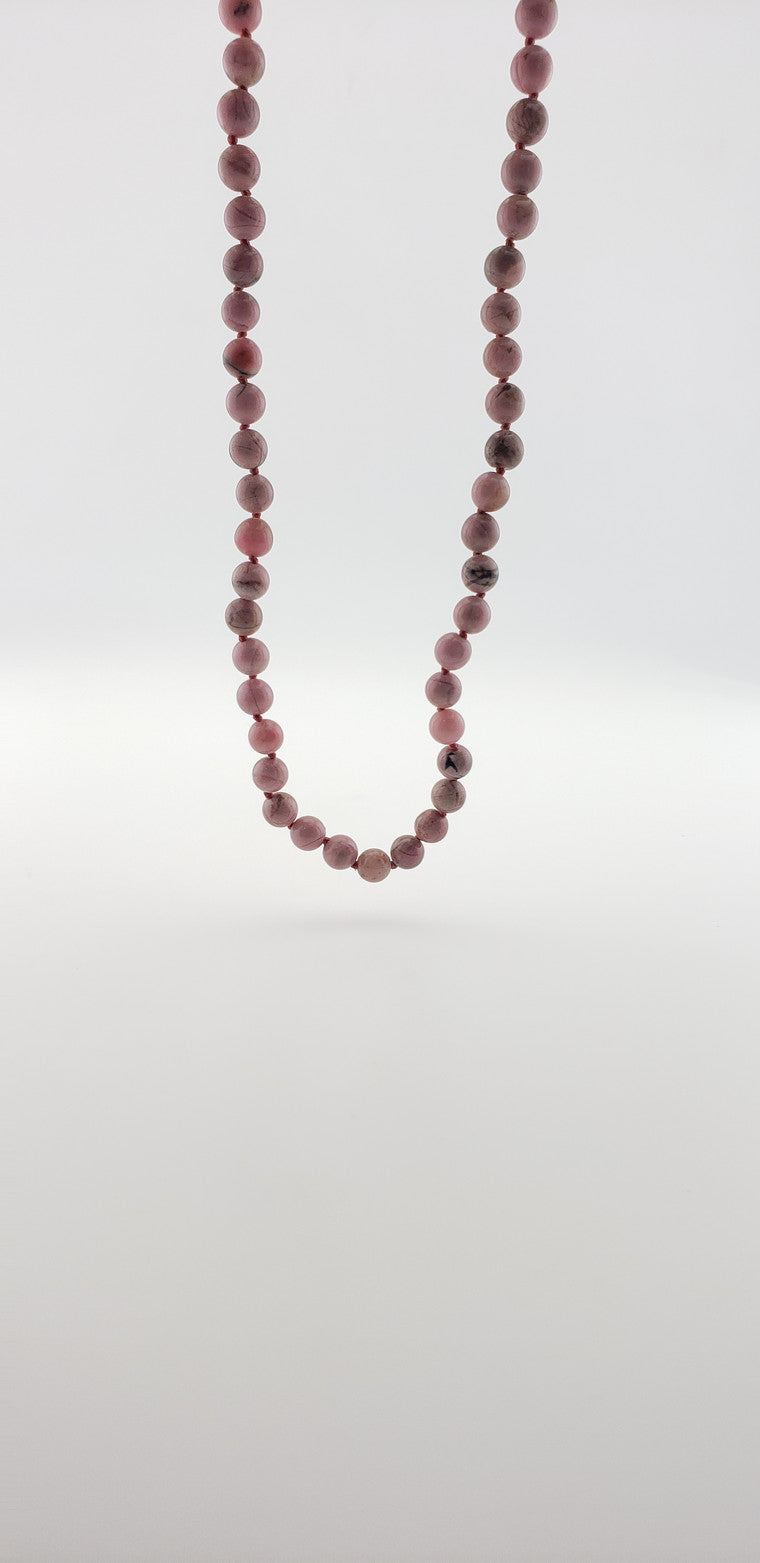 Rhodolite Strand