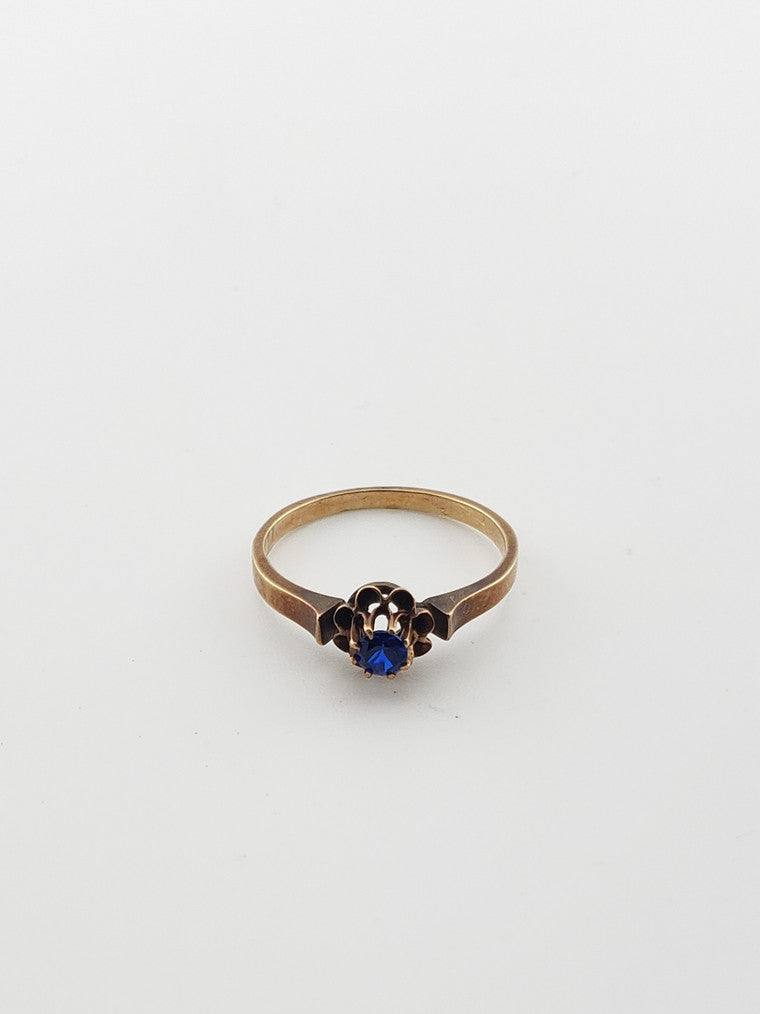 Tiny Sapphire Flower Ring