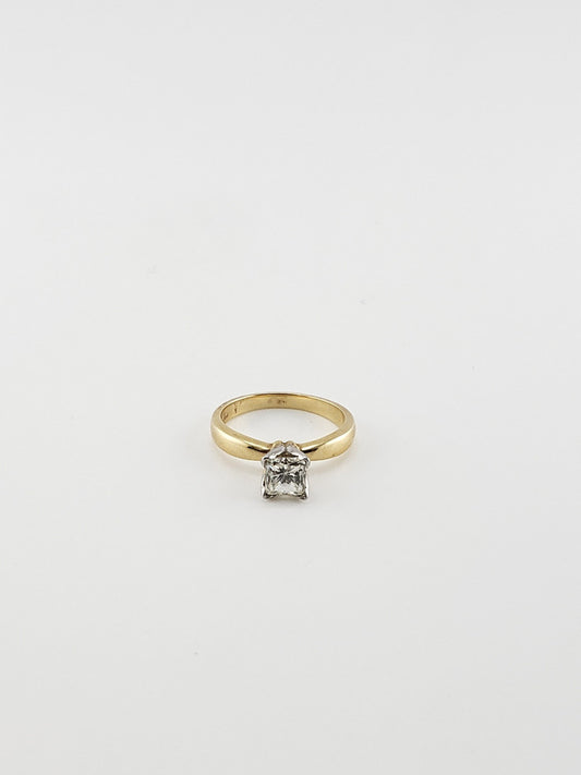 Princess Cut Engagement Ring
