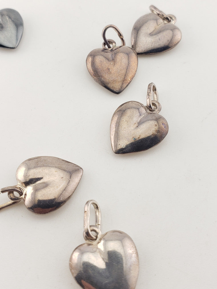 Small Thin Hallow Puffy Heart Pendant