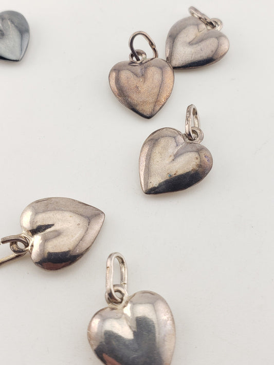 Small Thin Hallow Puffy Heart Pendant