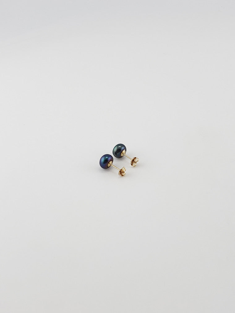 Pearl Studs- Peacock #6