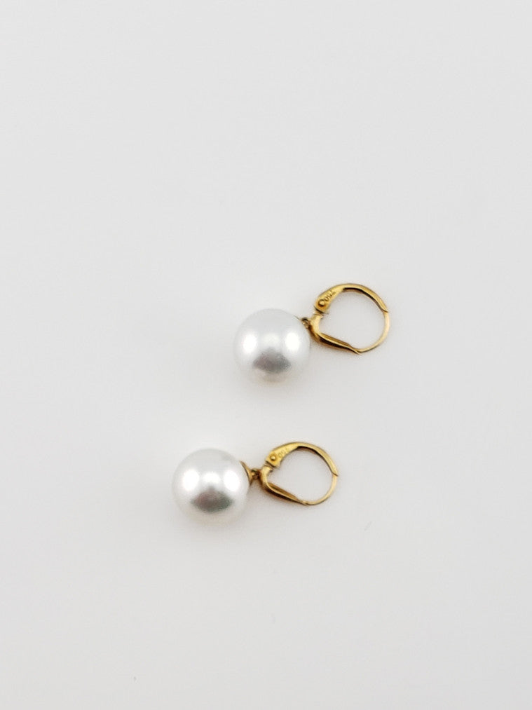 Dangle Pearl Earrings
