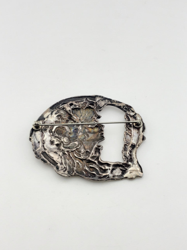 SS Victorian Girl Art Nouveau Pin