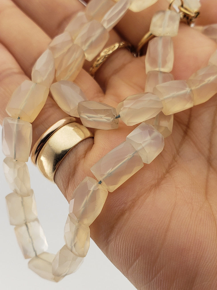GF Blue Chalcedon Strand