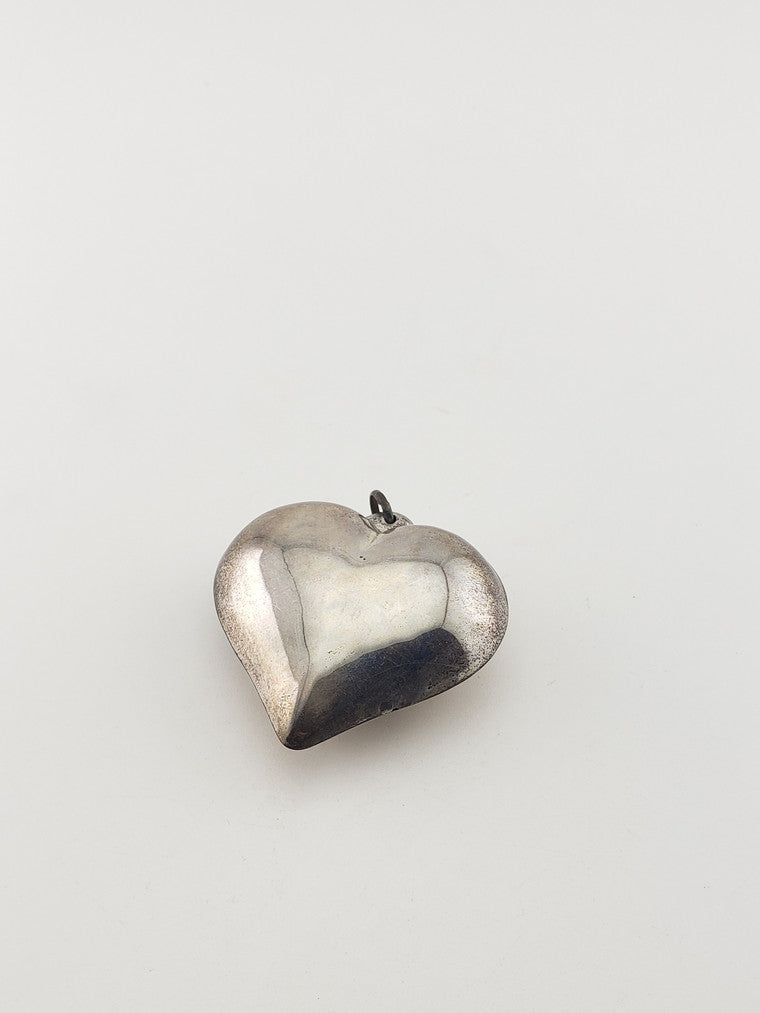 SS Wide Puffy Heart Pendant