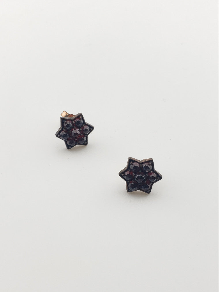 Antique Garnet Star Earrings