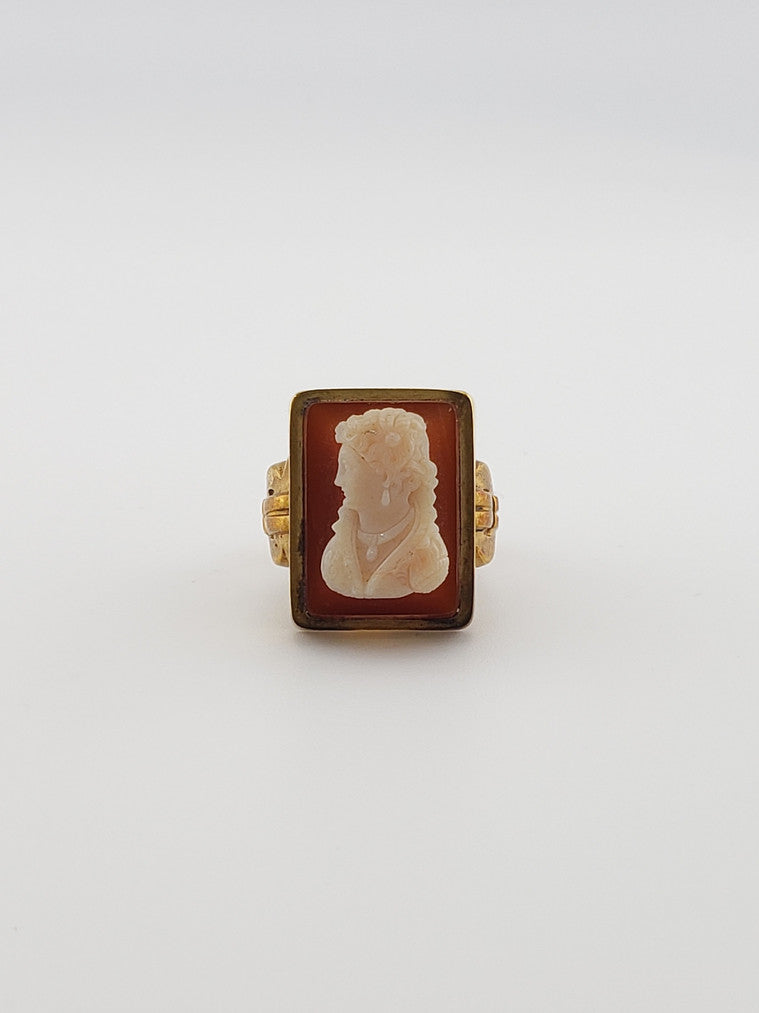 1840 Lady Cameo Ring